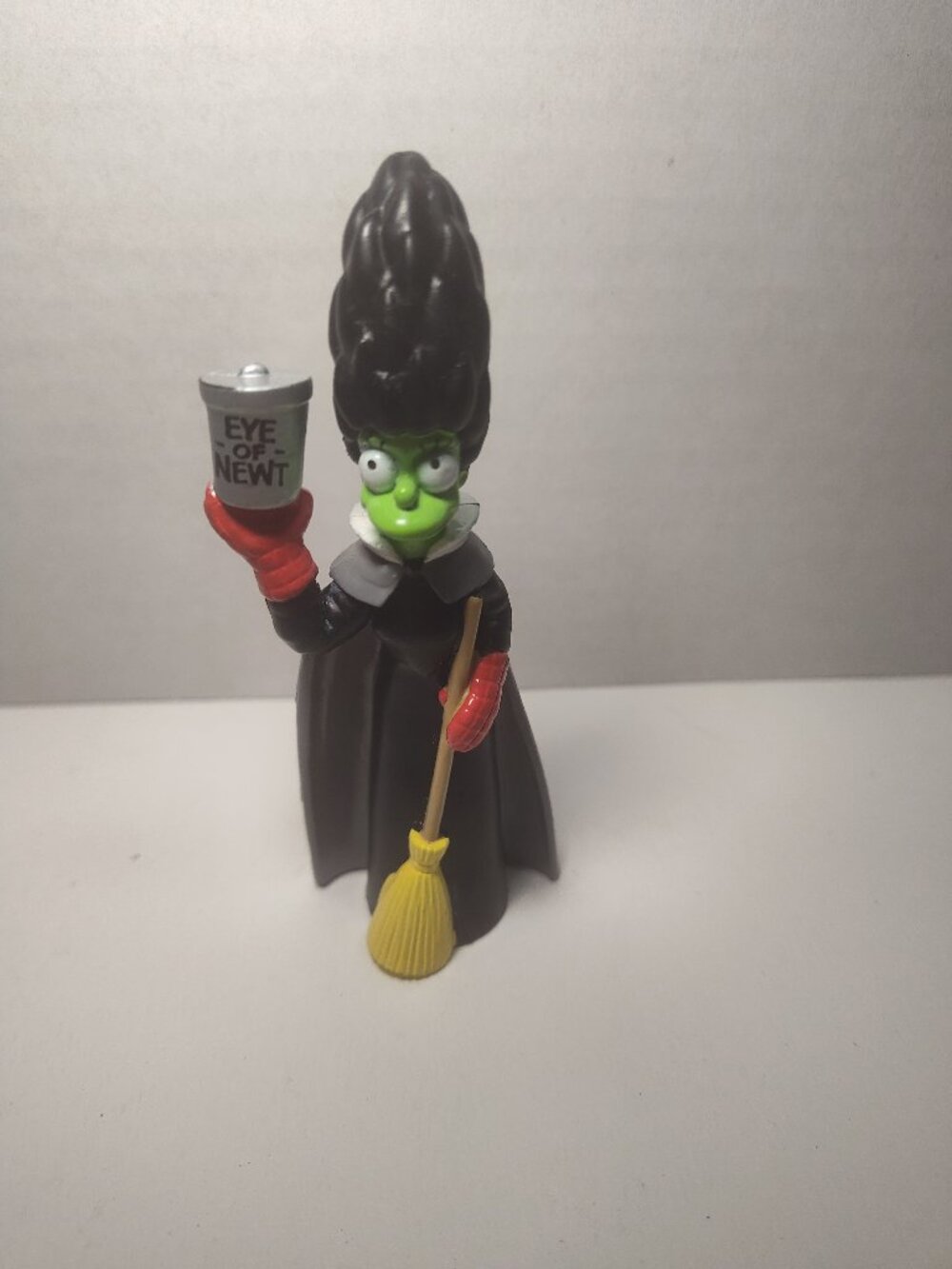 Marge Simpson Witch Treehouse of Horror Burger King Toy The Simpsons Halloween